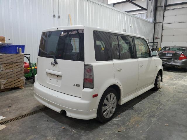 Photo 4 from auction – 2005 TOYOTA SCION XB with VIN JTLKT334550192947