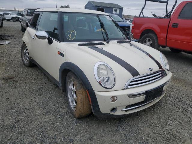 MINI COOPER 2005 with VIN WMWRC335X5TJ70764 - Photo from auction