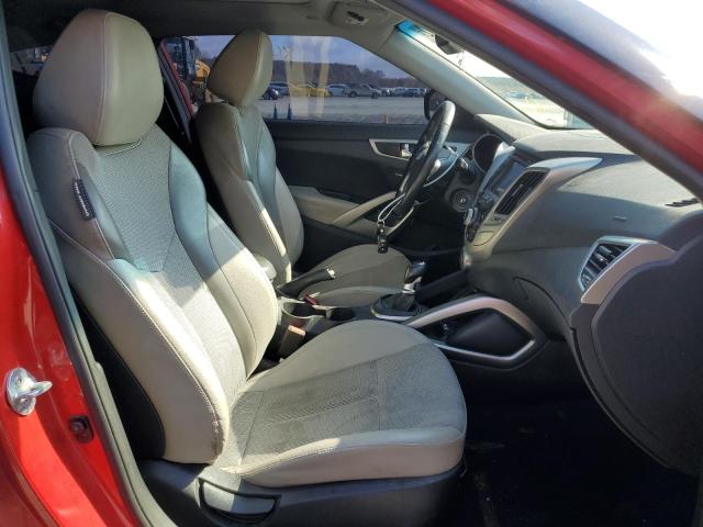 Photo 5 from auction – 2013 HYUNDAI VELOSTER with VIN KMHTC6AD6DU146048