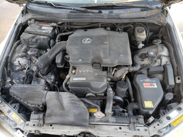 Photo 11 from auction – 2002 LEXUS IS 300 with VIN JTHBD192820035684