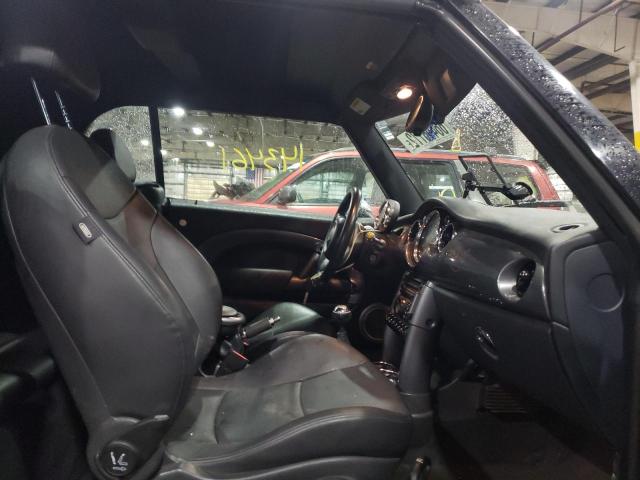 Photo 5 from auction – 2007 MINI COOPER S with VIN WMWRH33537TJ44205