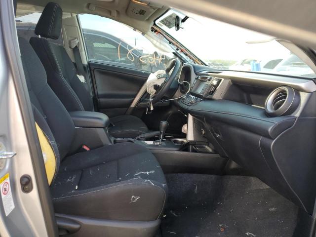 Photo 5 from auction – 2016 TOYOTA RAV4 XLE with VIN 2T3WFREV7GW255901