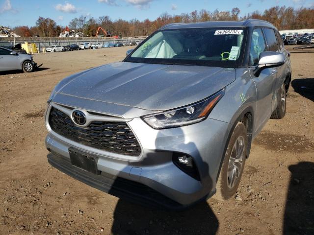 Photo 2 from auction – 2021 TOYOTA HIGHLANDER with VIN 5TDHZRBH3MS111290