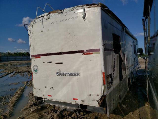 Photo 4 from auction – 2002 WINNEBAGO MOTORHOME with VIN 1FCMF53S620A02655