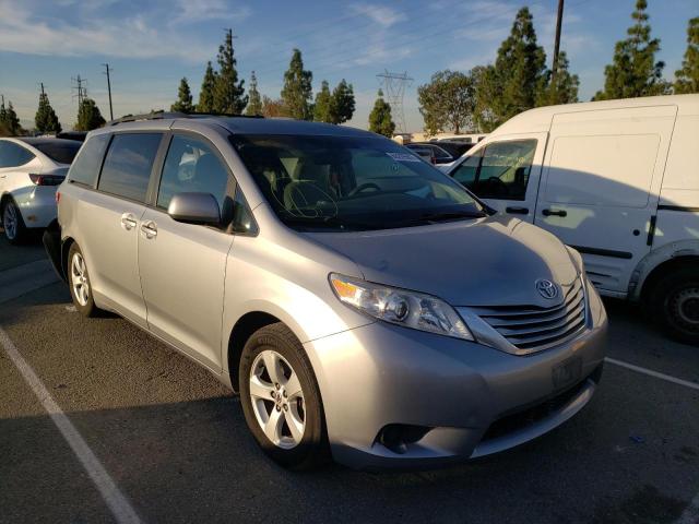 Photo 1 from auction – 2015 TOYOTA SIENNA LE with VIN 5TDKK3DC8FS668983