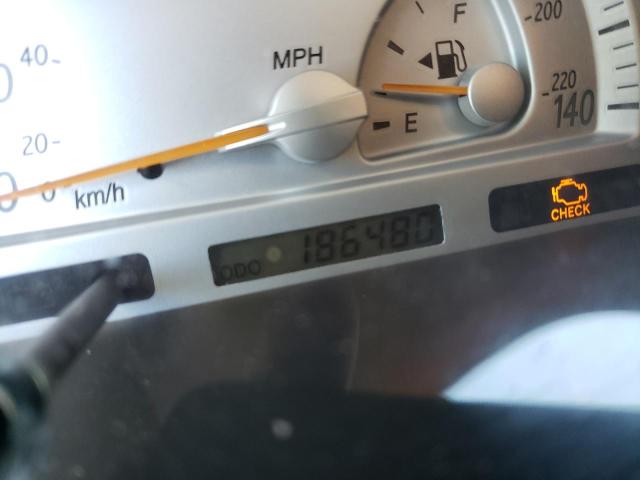 Photo 8 from auction – 2002 TOYOTA CAMRY LE with VIN JTDBE32K020105179