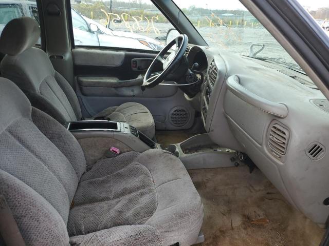 Photo 5 from auction – 2000 CHEVROLET BLAZER with VIN 1GNCS13W0Y2246762