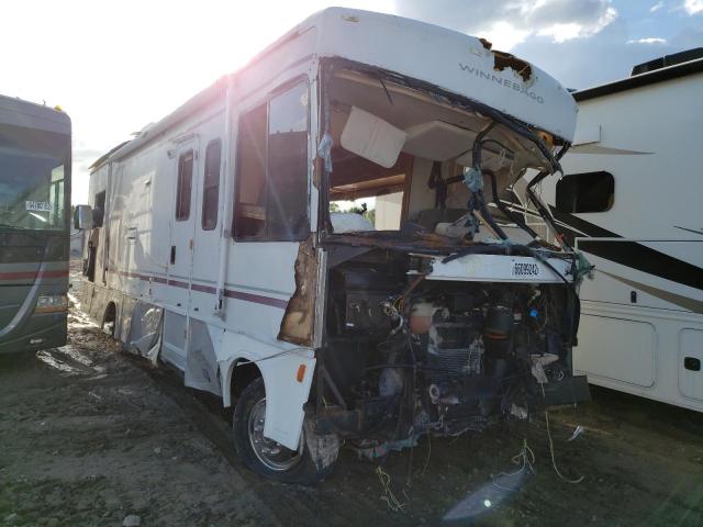 WINNEBAGO MOTORHOME 2002 with VIN 1FCMF53S620A02655 - Photo from auction
