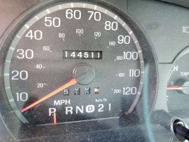 Photo 8 from auction – 1999 FORD CROWN VICT with VIN 2FAFP74W9XX132155
