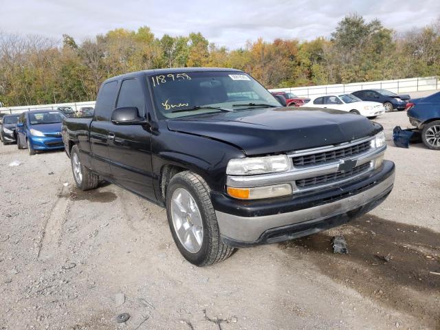 CHEVROLET SILVERADO 2000 with VIN 2GCEC19T8Y1118958 - Photo from auction