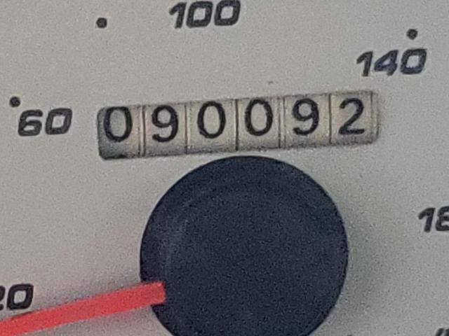 Photo 8 from auction – 2001 FORD EXPLORER S with VIN 1FMZU77EX1UB86173