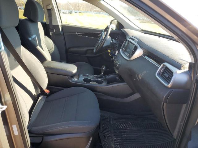 Photo 5 from auction – 2017 KIA SORENTO with VIN 5XYPGDA31HG295352