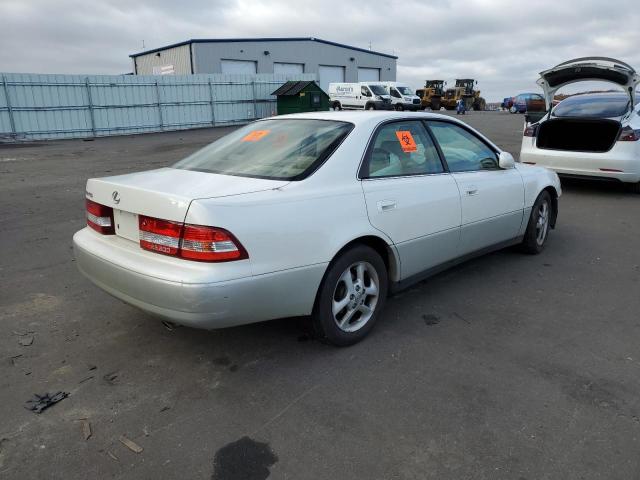 Photo 4 from auction – 2000 LEXUS ES 300 with VIN JT8BF28G0Y5084547