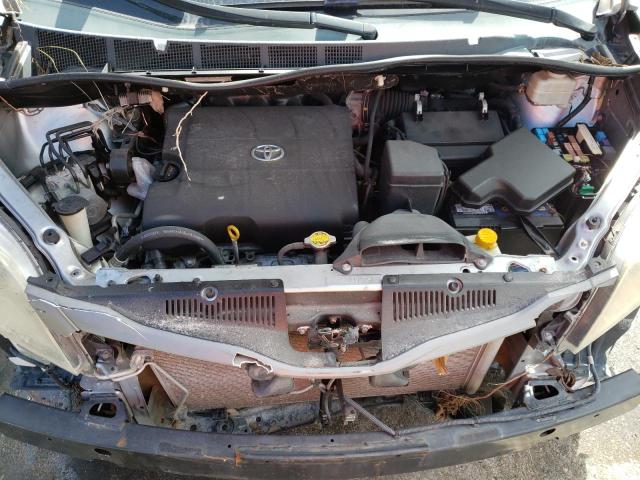 Photo 7 from auction – 2012 TOYOTA SIENNA XLE with VIN 5TDYK3DC3CS215389