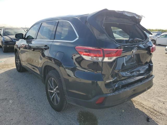 Photo 3 from auction – 2019 TOYOTA HIGHLANDER with VIN 5TDKZRFH8KS551437
