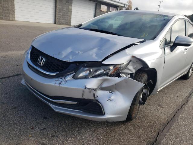 Photo 9 from auction – 2015 HONDA CIVIC LX with VIN 19XFB2F58FE105243