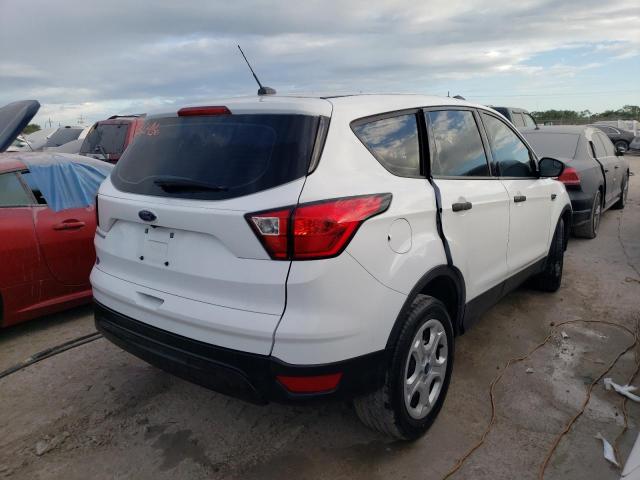 Photo 4 from auction – 2019 FORD ESCAPE S with VIN 1FMCU0F70KUB21110