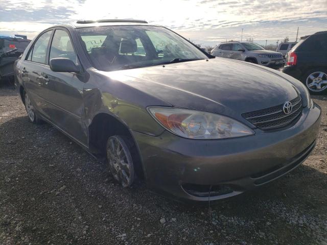 TOYOTA CAMRY LE 2003 with VIN 4T1BF30K73U546460 - Photo from auction