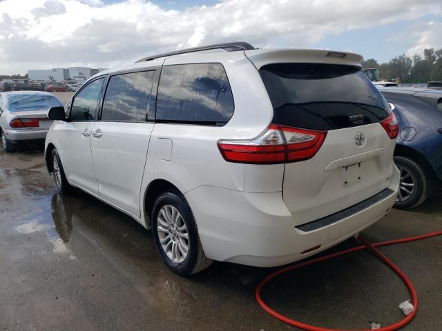 Photo 3 from auction – 2015 TOYOTA SIENNA XLE with VIN 5TDYK3DC4FS617376