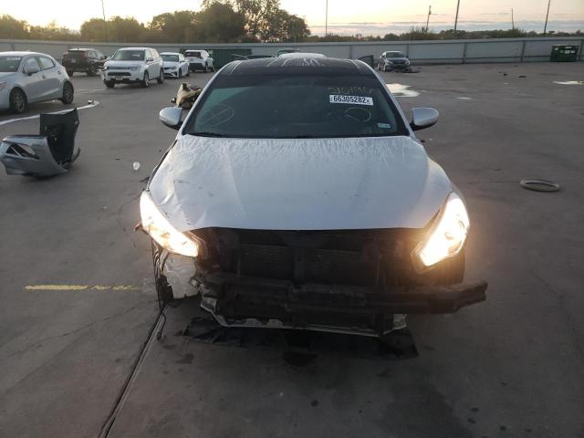 Photo 5 from auction – 2016 KIA CADENZA LU with VIN KNALN4D74G5216196