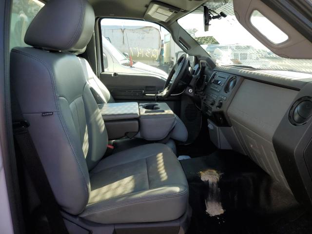 Photo 5 from auction – 2012 FORD F550 SUPER with VIN 1FDUF5GT2CEC58861