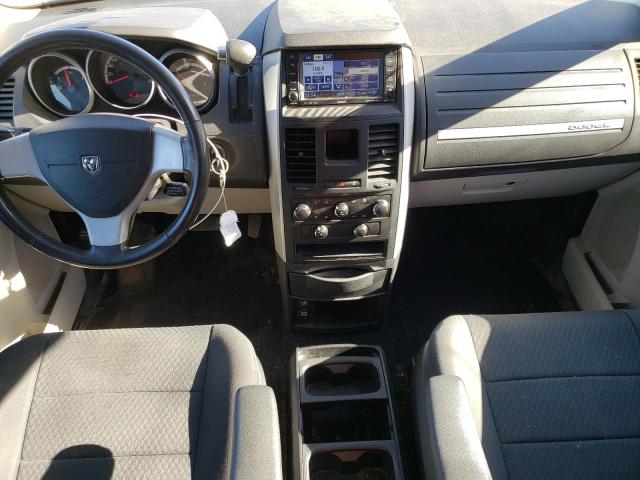 Photo 5 from auction – 2010 DODGE GRAND CARA with VIN 2D4RN4DE8AR312230