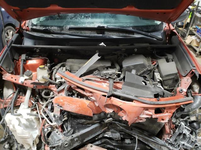 Photo 7 from auction – 2015 TOYOTA RAV4 LE with VIN 2T3BFREV5FW233375
