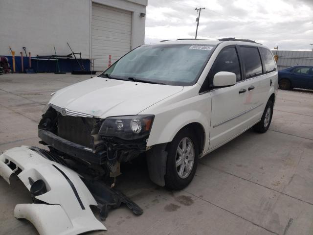 Photo 2 from auction – 2010 CHRYSLER TOWN & COU with VIN 2A4RR5D13AR309878