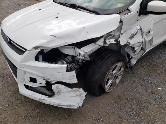 Photo 9 from auction – 2016 FORD ESCAPE SE with VIN 1FMCU0G76GUC89193