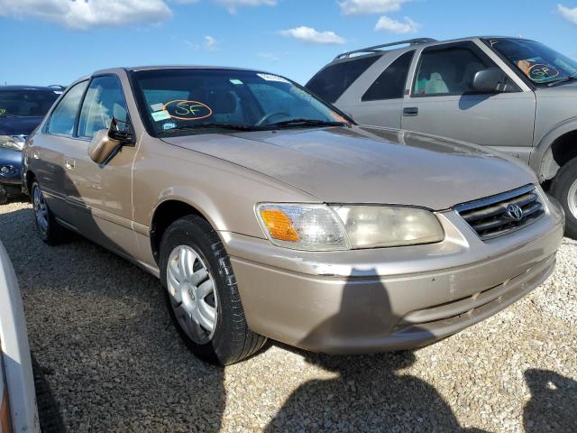 TOYOTA CAMRY LE 2000 with VIN 4T1BF28K7YU094242 - Photo from auction