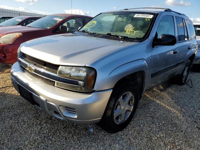 Photo 2 from auction – 2005 CHEVROLET TRAILBLAZE with VIN 1GNDT13S852293015