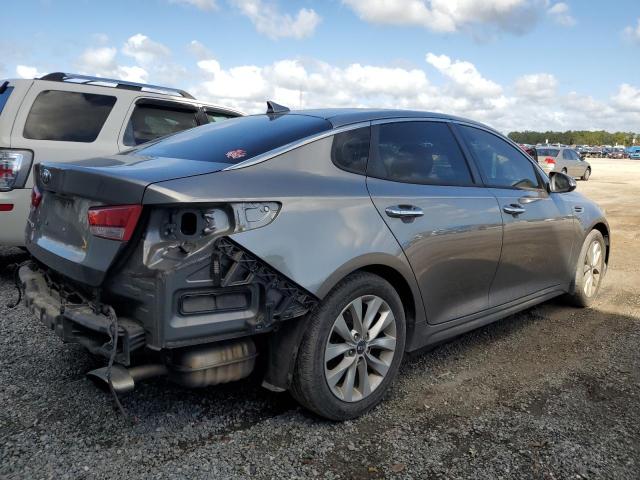 Photo 4 from auction – 2018 KIA OPTIMA LX with VIN 5XXGT4L33JG259892