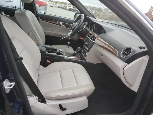Photo 5 from auction – 2012 MERCEDES-BENZ C 250 with VIN WDDGF4HB2CA635638