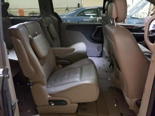 Photo 6 from auction – 2016 CHRYSLER TOWN & COU with VIN 2C4RC1BG7GR113913