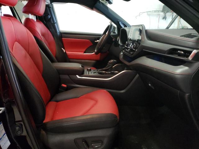 Photo 5 from auction – 2021 TOYOTA HIGHLANDER with VIN 5TDJZRBHXMS128962