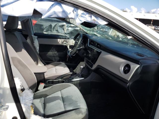 Photo 5 from auction – 2017 TOYOTA COROLLA L with VIN 5YFBURHE2HP630654