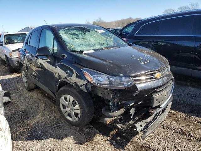 CHEVROLET TRAX LS 2018 with VIN 3GNCJKSB6JL402475 - Photo from auction