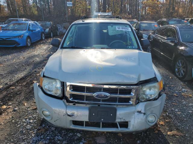 Photo 7 from auction – 2009 FORD ESCAPE XLT with VIN 1FMCU03719KB27329