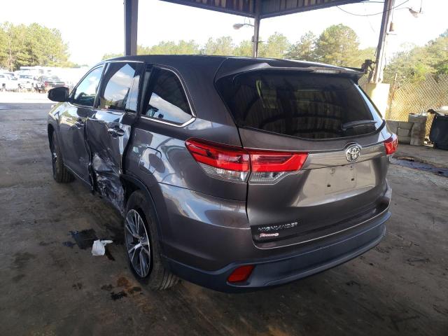 Photo 3 from auction – 2017 TOYOTA HIGHLANDER with VIN 5TDZZRFH4HS199965
