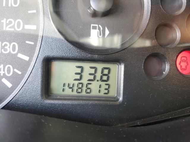 Photo 8 from auction – 2003 FORD FOCUS SE with VIN 1FAFP34P53W174667