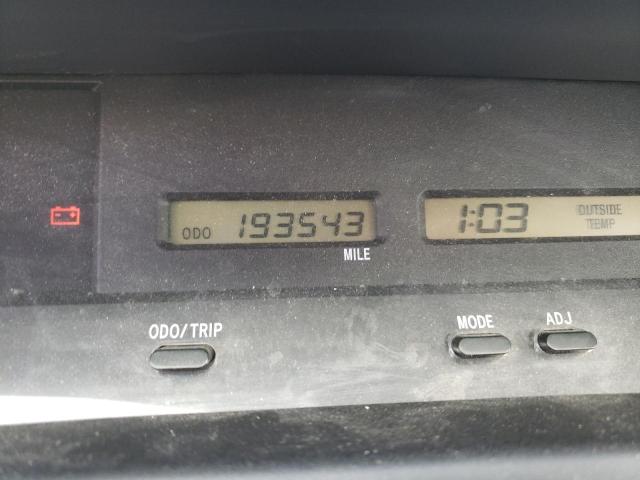Photo 8 from auction – 2002 TOYOTA AVALON XL with VIN 4T1BF28B42U205272