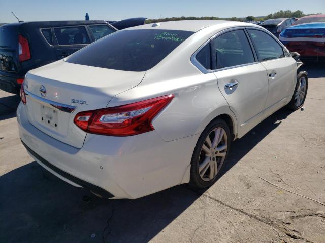 Photo 3 from auction – 2017 NISSAN ALTIMA 3.5 with VIN 1N4BL3AP1HC262171