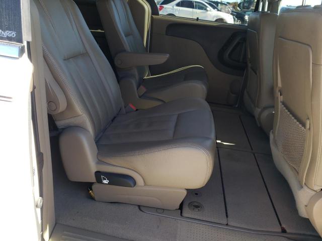 Photo 6 from auction – 2013 CHRYSLER TOWN & COU with VIN 2C4RC1CG1DR652764