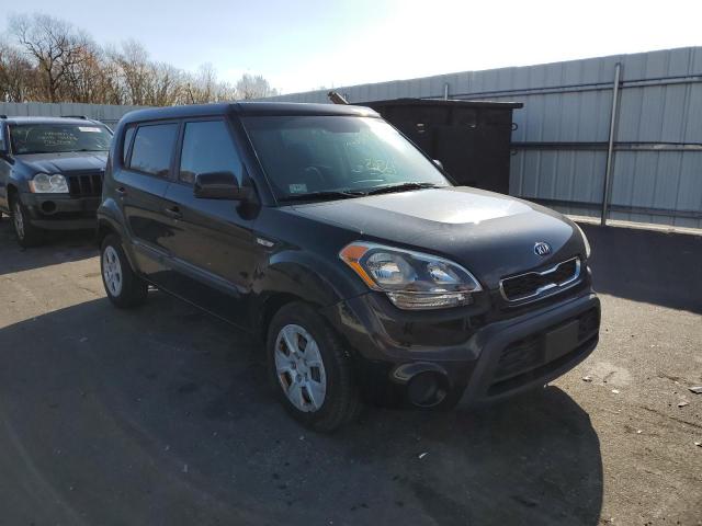 KIA SOUL 2013 with VIN KNDJT2A57D7605437 - Photo from auction