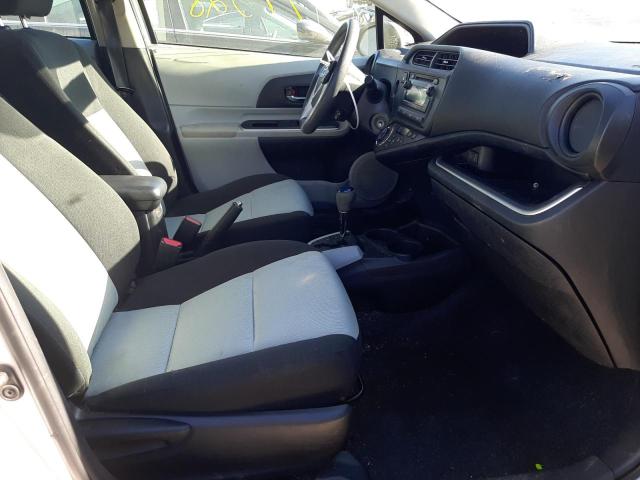 Photo 5 from auction – 2014 TOYOTA PRIUS C with VIN JTDKDTB33E1571957