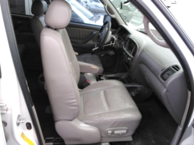 Photo 5 from auction – 2001 TOYOTA SEQUOIA LI with VIN 5TDZT38A71S024646