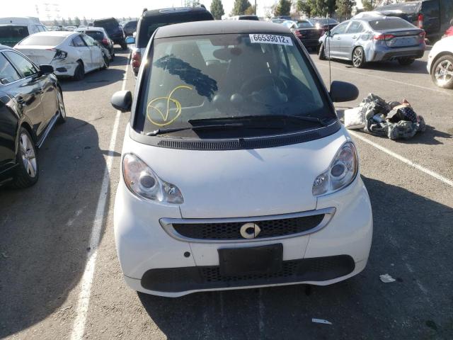 صورة رقم 5 من المزاد - 2014 SMART FORTWO مع VIN WMEEJ9AA4EK742400