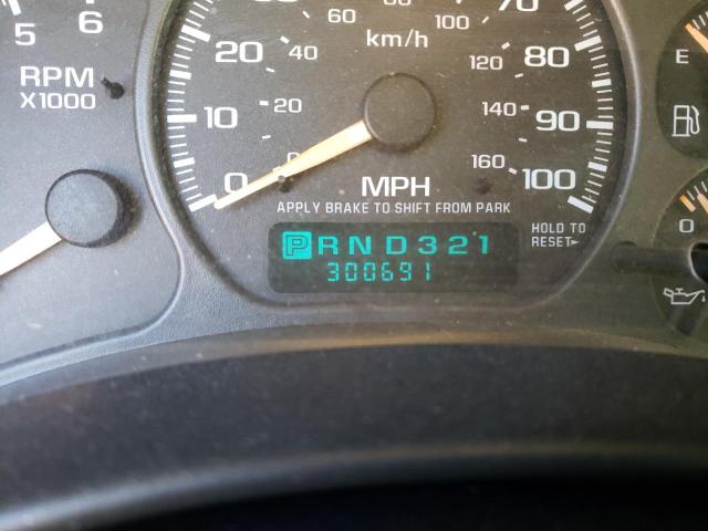 Photo 8 from auction – 2002 CHEVROLET SILVERADO with VIN 2GCEC19V821422400