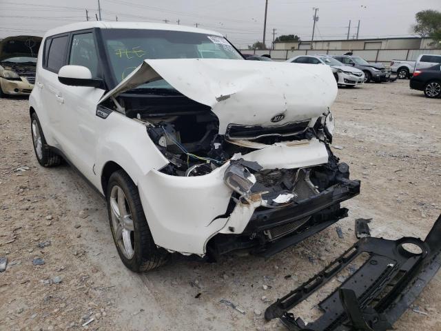 KIA SOUL + 2015 with VIN KNDJP3A57F7163773 - Photo from auction