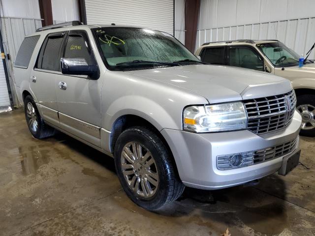 LINCOLN NAVIGATOR 2007 with VIN 5LMFU285X7LJ19718 - Photo from auction